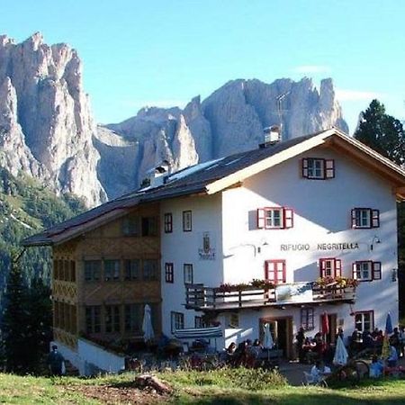 Rifugio Negritella Hotel Pozza di Fassa Kültér fotó